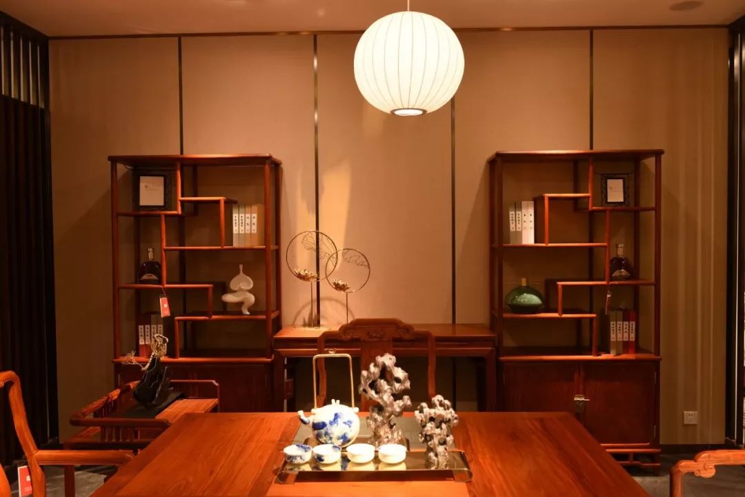 简琢|藏在诗句里的红木家具 - 简琢红木家具-东阳市舜兴轩红木家具有限公司